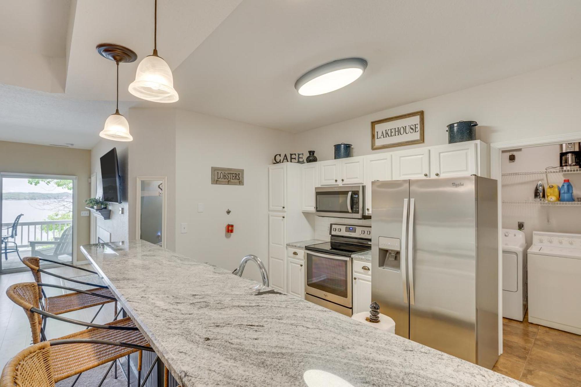 Townhouse With Shared Dock On Lake Of The Ozarks! Εξωτερικό φωτογραφία