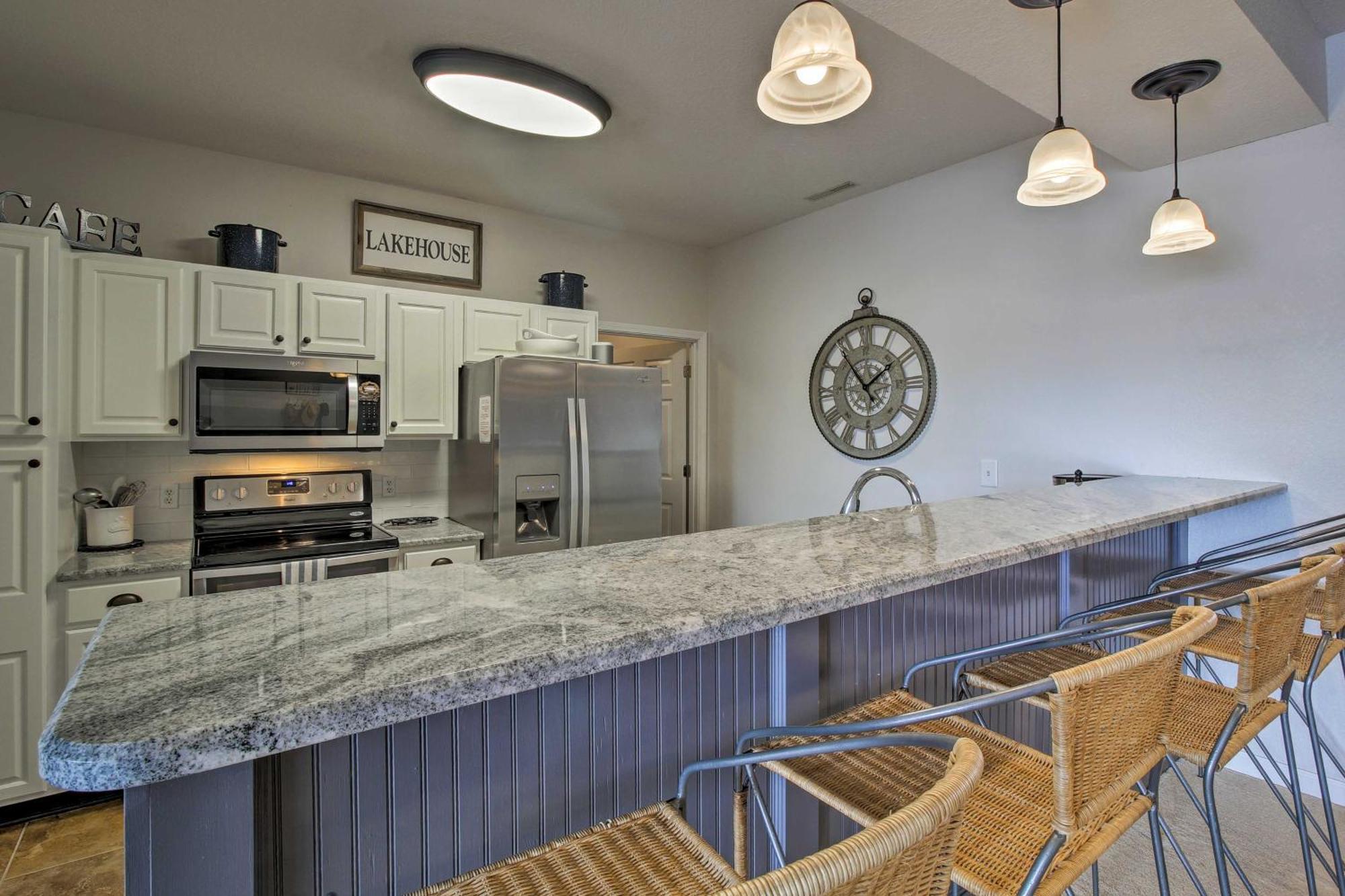 Townhouse With Shared Dock On Lake Of The Ozarks! Εξωτερικό φωτογραφία